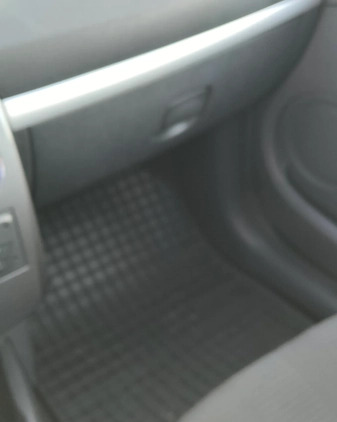 Renault Clio cena 16900 przebieg: 145260, rok produkcji 2011 z Gliwice małe 92